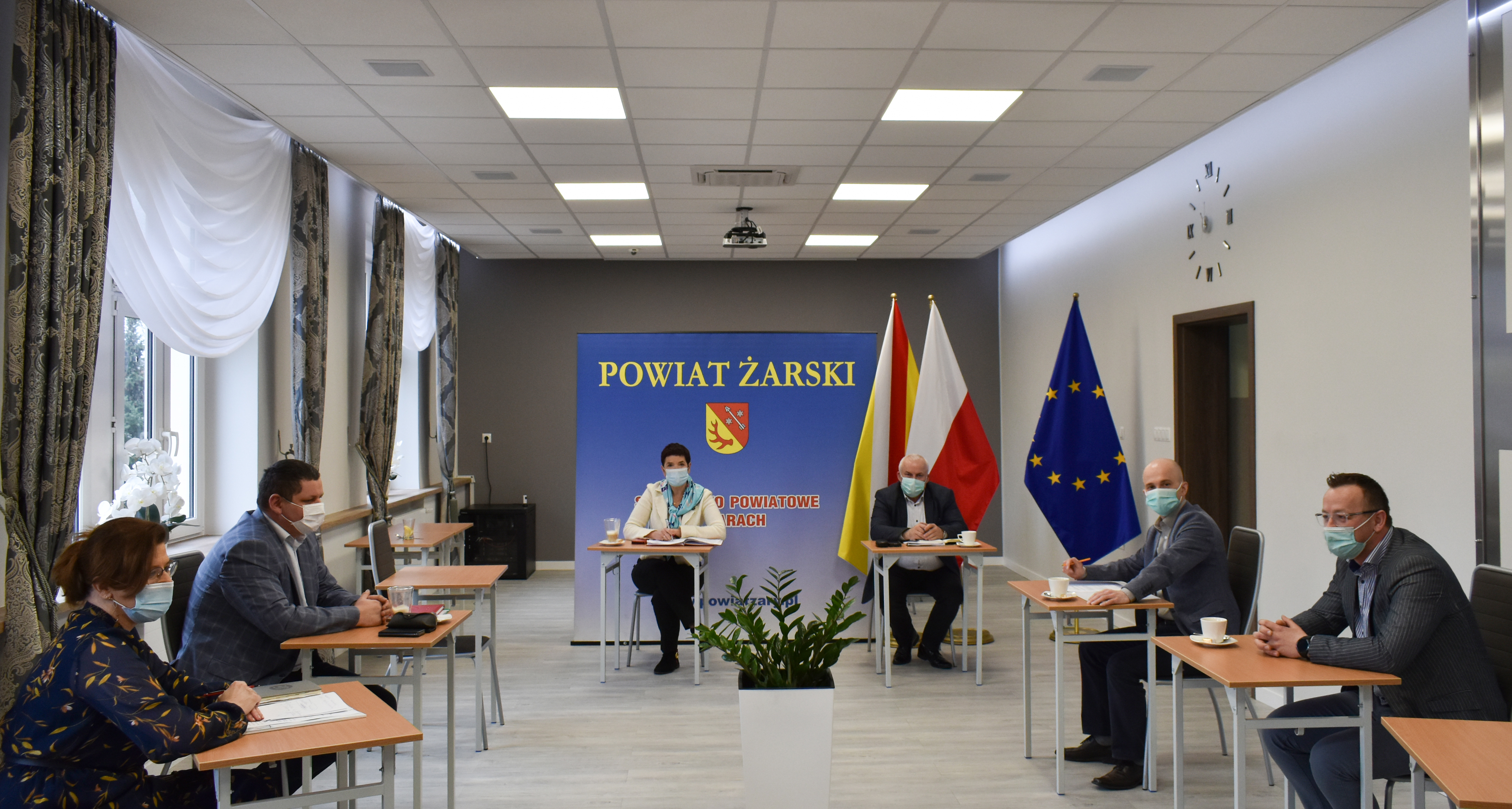 Ilustracja do informacji: Spotkanie Władz Powiatu z Komendantami Lubuskiej Wojewódzkiej Komendy OHP.
