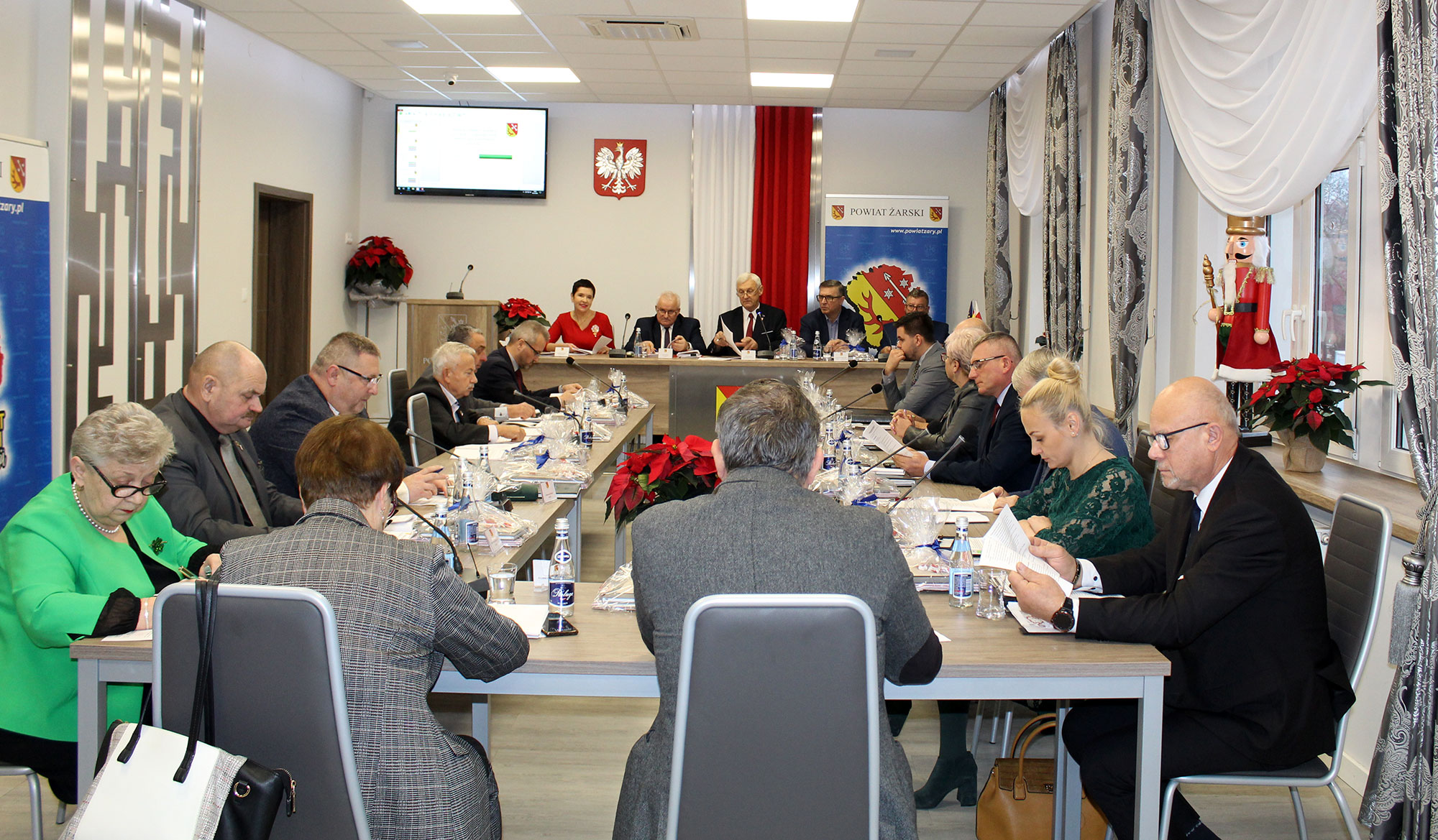 Ilustracja do informacji: XXXIX sesja Rady Powiatu Żarskiego