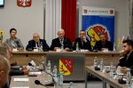 Miniatura zdjęcia: 2023-10-19 Nadzwyczajna sesja Rady Powiatu Żarskiego13